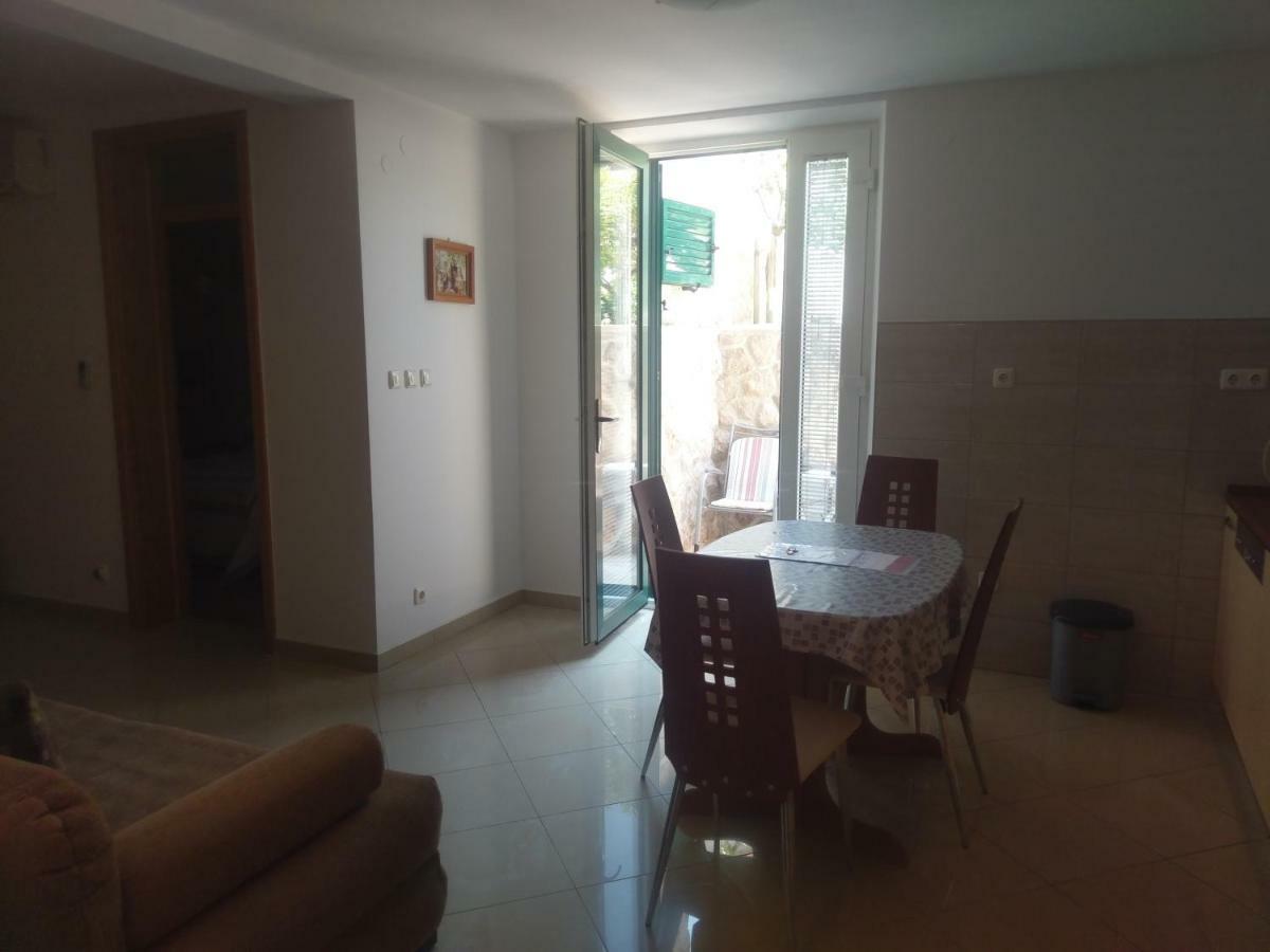 Apartment Lucija Betina  Exterior photo